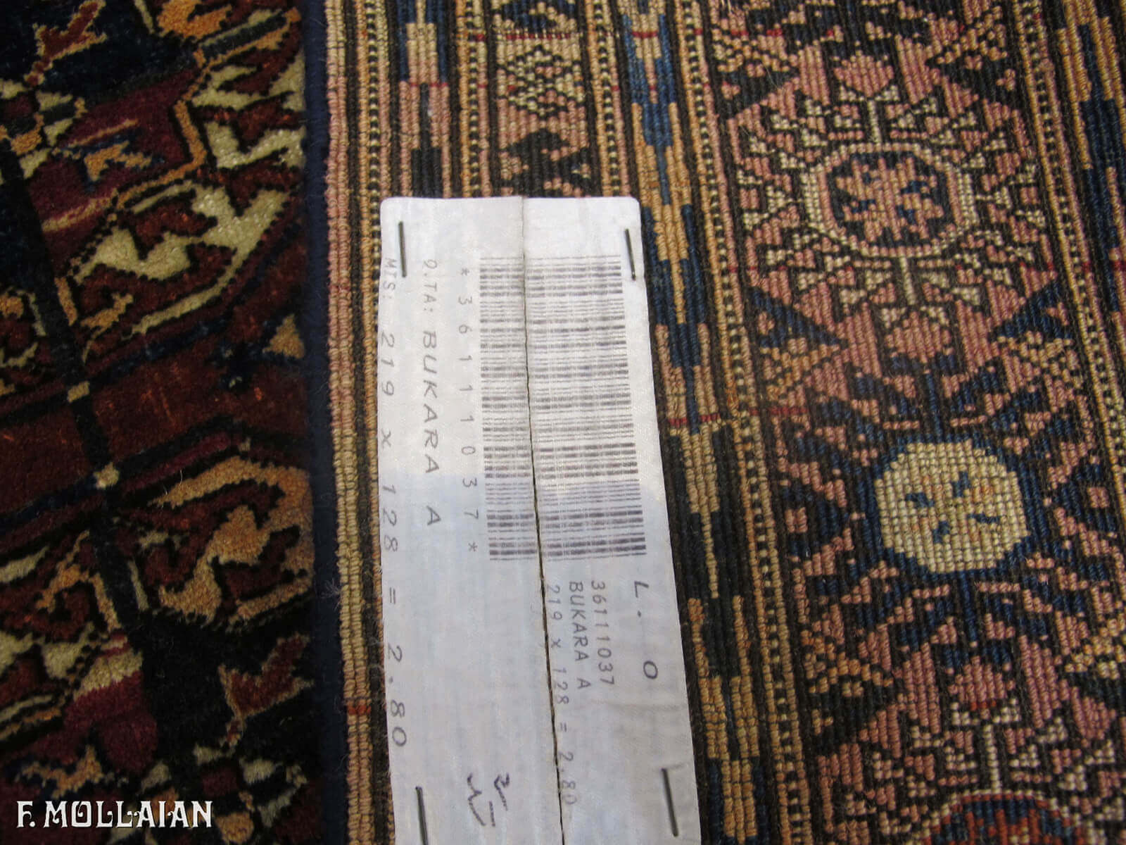 قالی آنتیک ترکمنی بخارا کد:۳۶۱۱۱۰۳۷